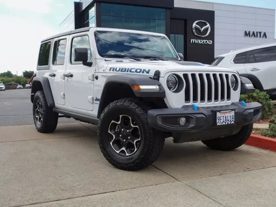 2023 Jeep Wrangler Rubicon 4xe photo 1
