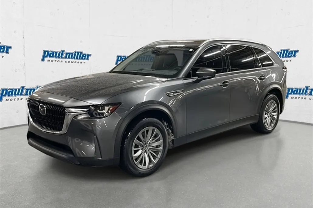 2024 Mazda CX-90 Preferred photo 1
