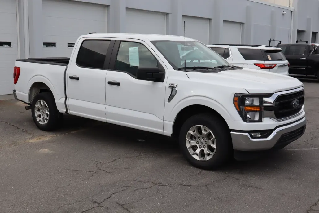 2023 Ford F-150 XLT photo 1