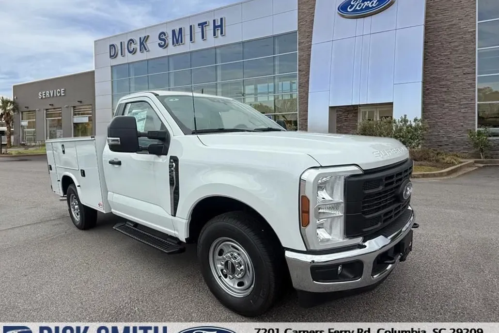 2025 Ford F-250 XL photo 1