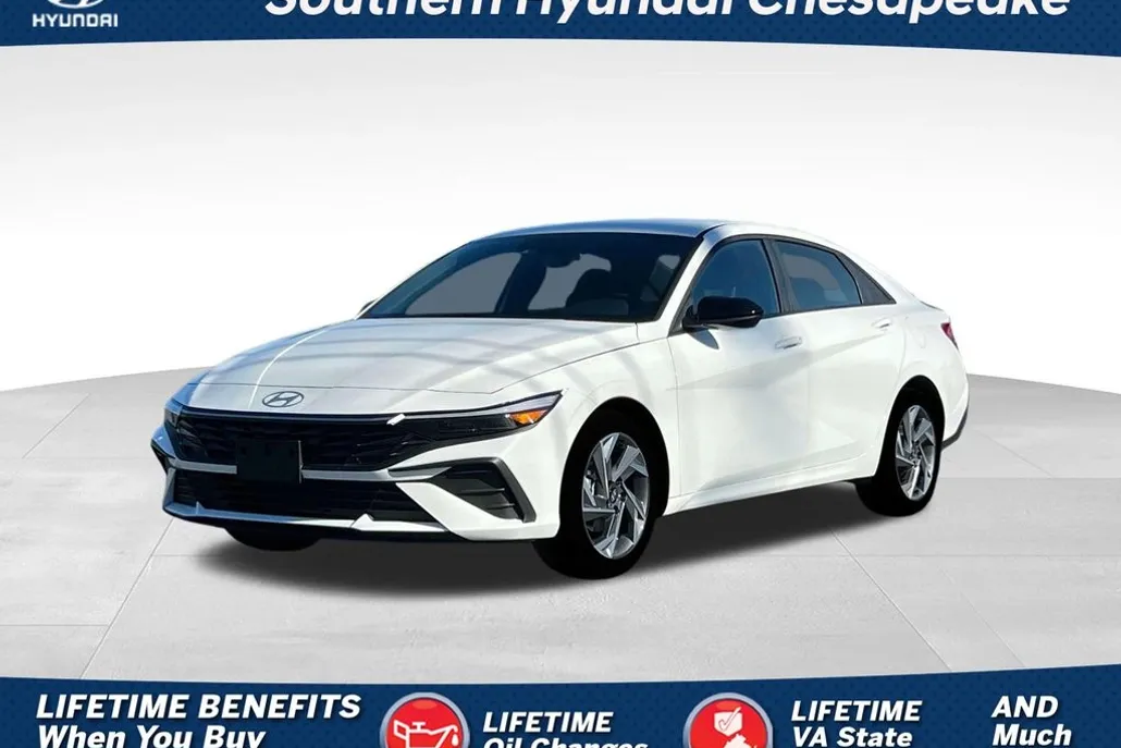 2025 Hyundai Elantra SEL Sport photo 1