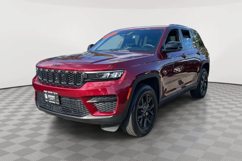 2024 Jeep Grand Cherokee Altitude photo 1