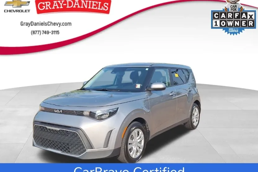 2024 Kia Soul LX photo 1