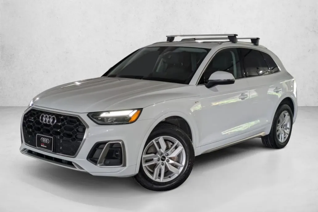 2022 Audi Q5 45 S line Premium photo 1
