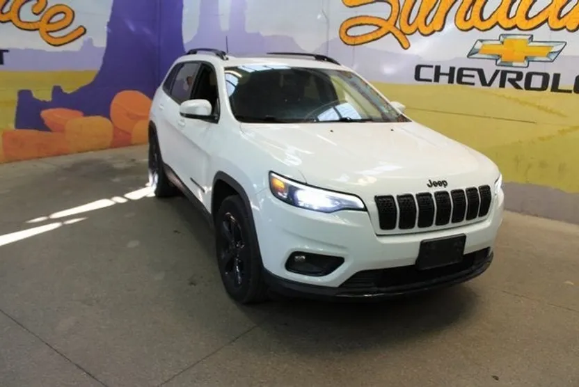 2021 Jeep Cherokee Latitude Lux photo 1