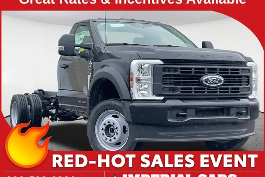 2025 Ford F-450 XL photo 1