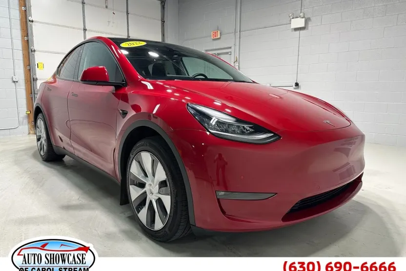 2022 Tesla Model Y Long Range photo 1