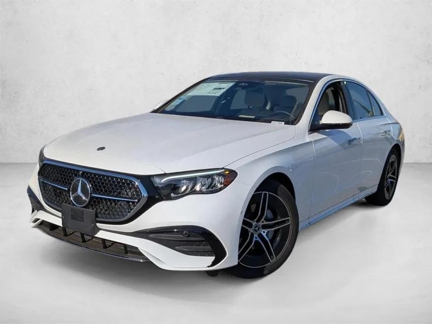 2025 Mercedes Benz E 350 4MATIC Sedan photo 1