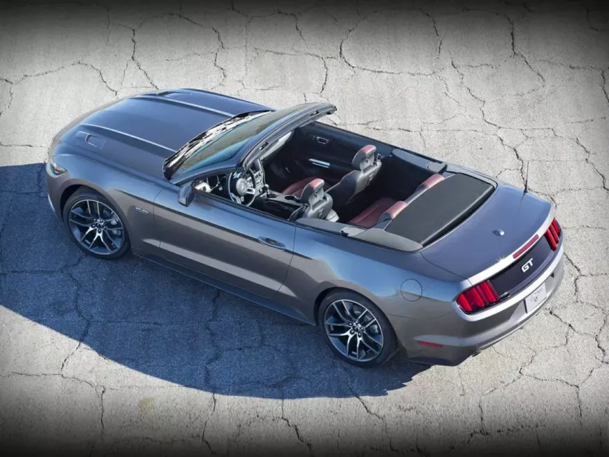 2016 Ford Mustang GT Premium photo 1