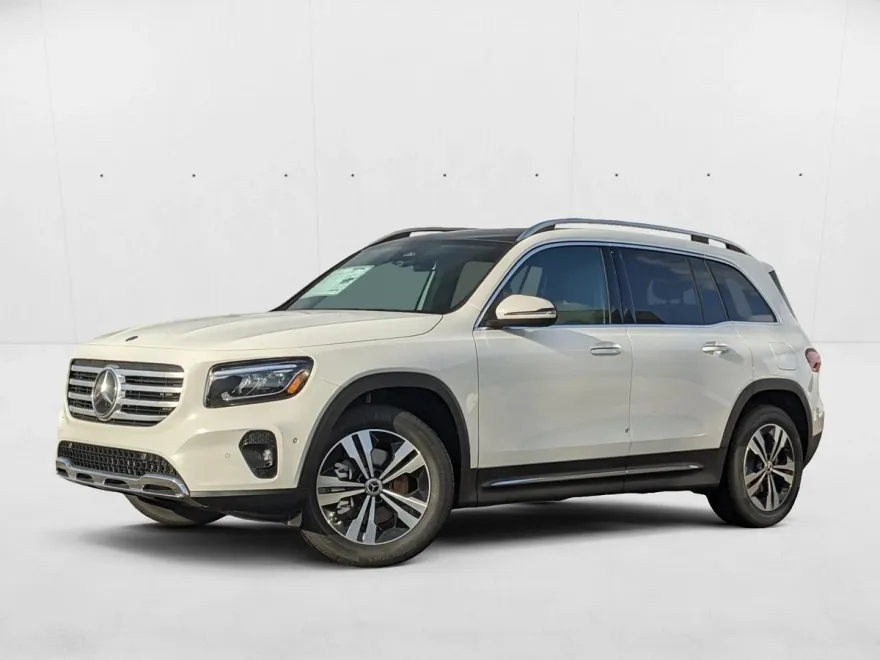 2025 Mercedes Benz GLB 250 photo 1