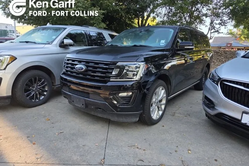 2018 Ford Expedition MAX Limited photo 1