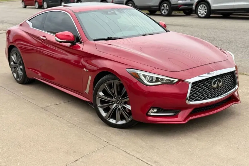 2018 Infiniti Q60 Red Sport 400 photo 1