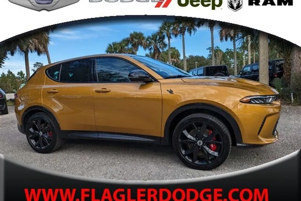 2024 Dodge Hornet R/T Plus photo 1