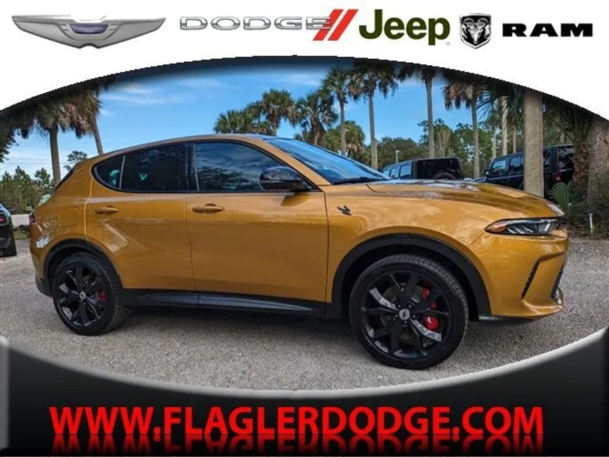 2024 Dodge Hornet R/T Plus photo 1