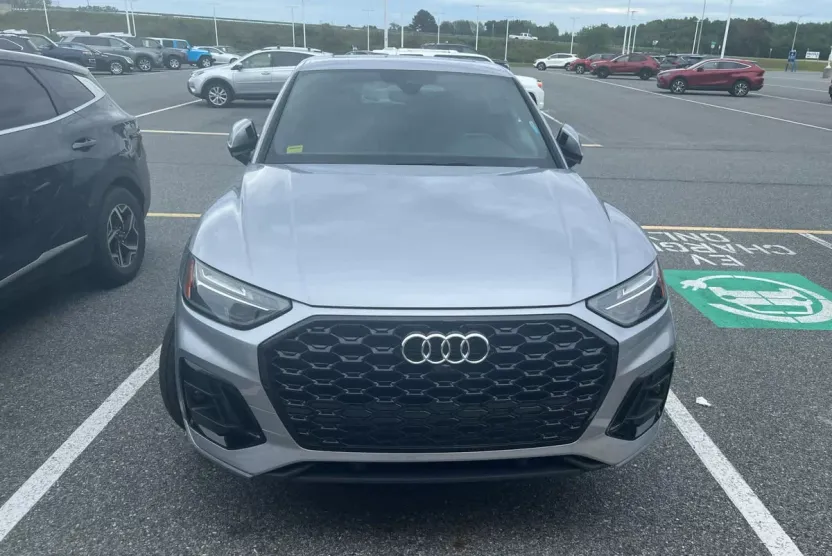 2022 Audi Q5 Sportback S line Premium Plus photo 1