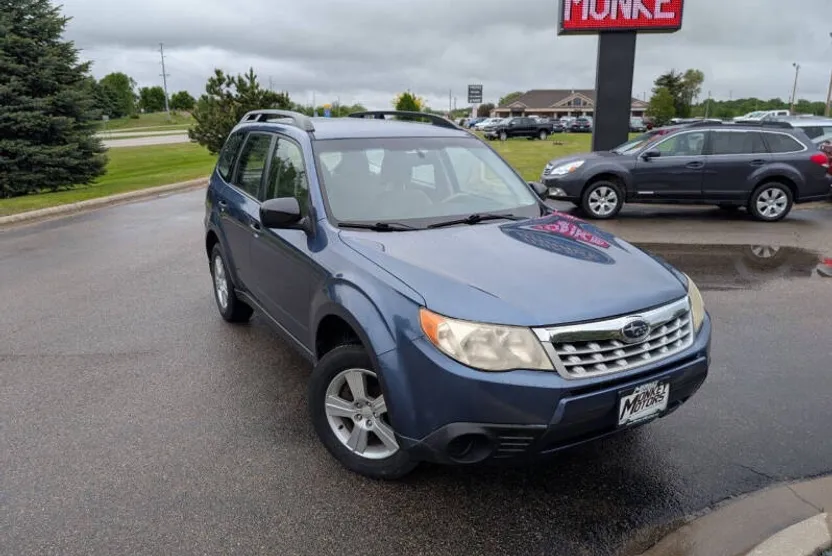 2013 Subaru Forester 2.5X photo 1