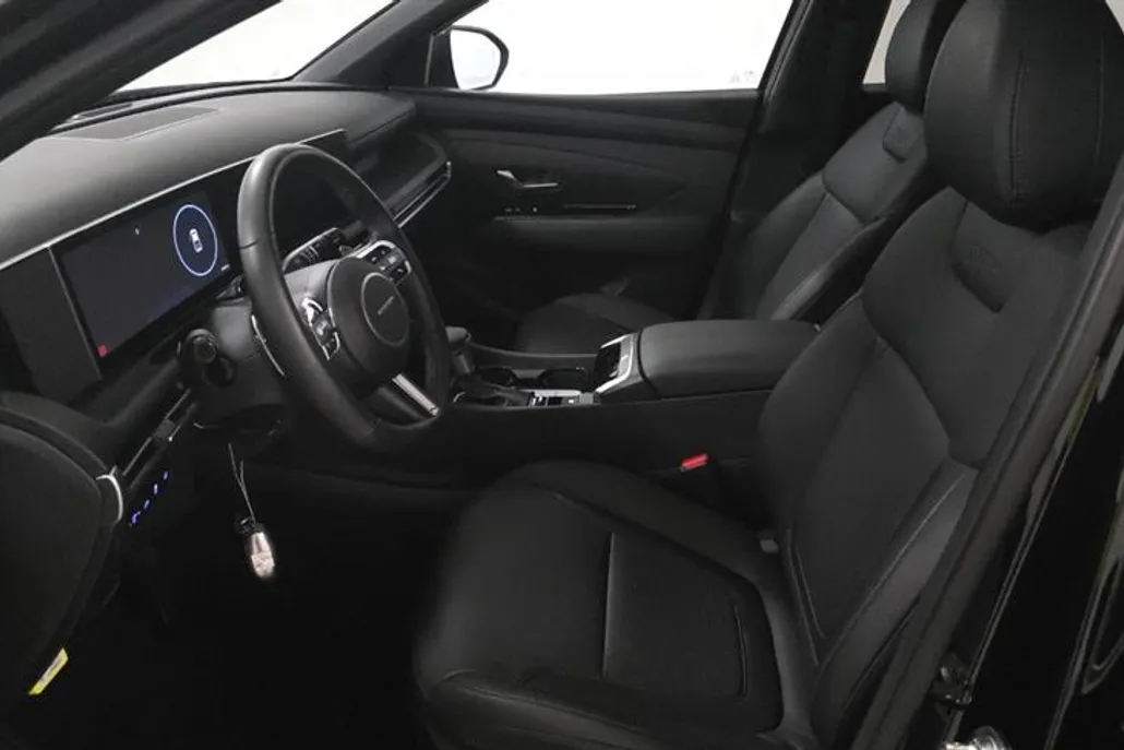 2025 Hyundai Santa Cruz XRT photo 1