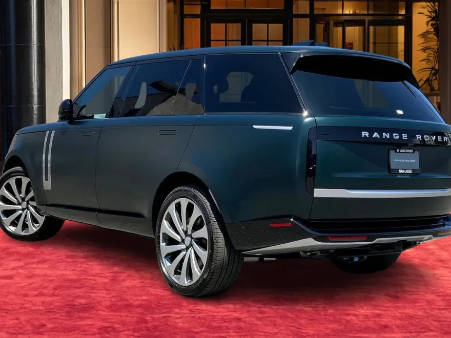 2025 Land Rover Range Rover Autobiography photo 1
