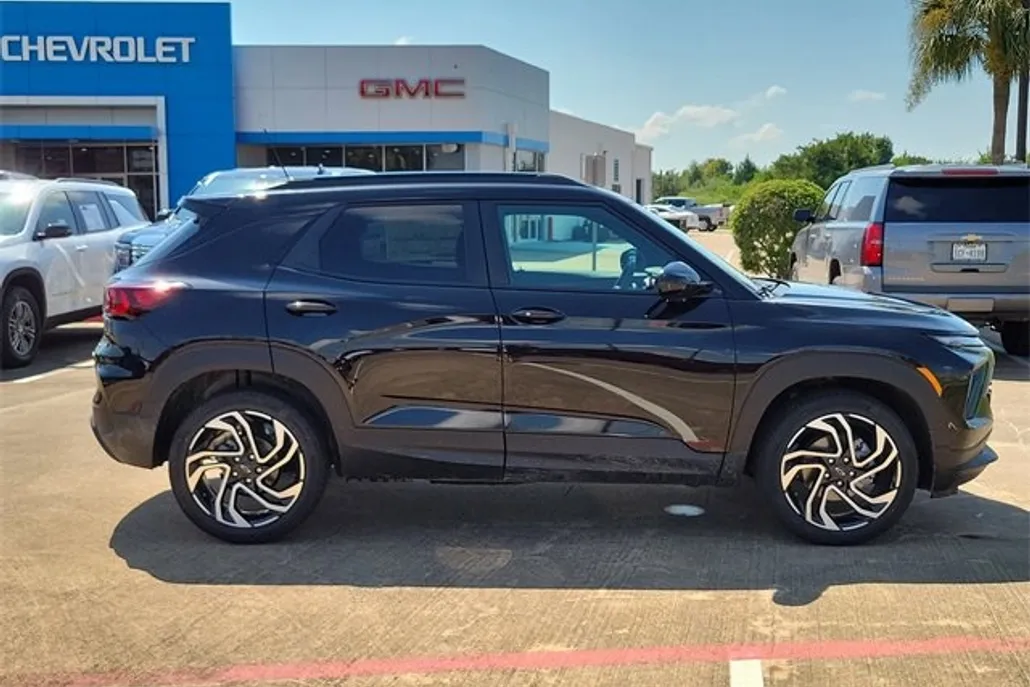 2026 Chevrolet Trailblazer RS photo 1