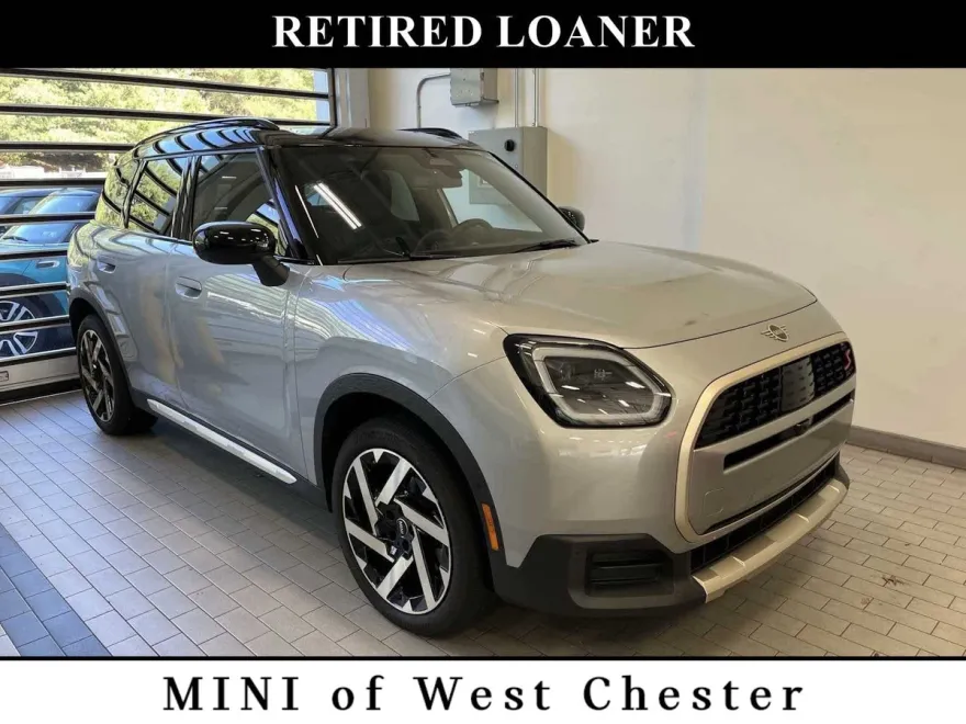 2025 Mini Cooper S ALL4 photo 1