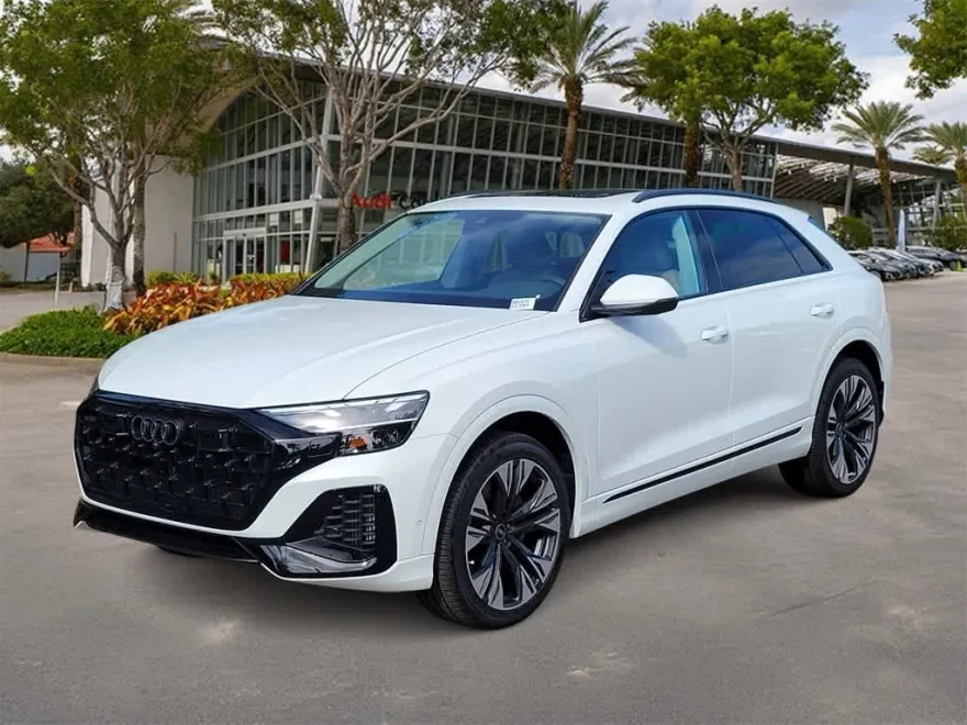 2025 Audi Q8 55 Premium photo 1