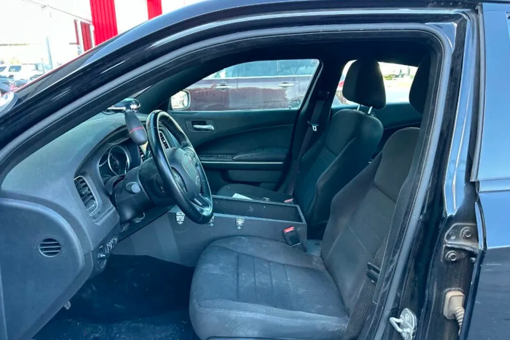 2021 Dodge Charger photo 1