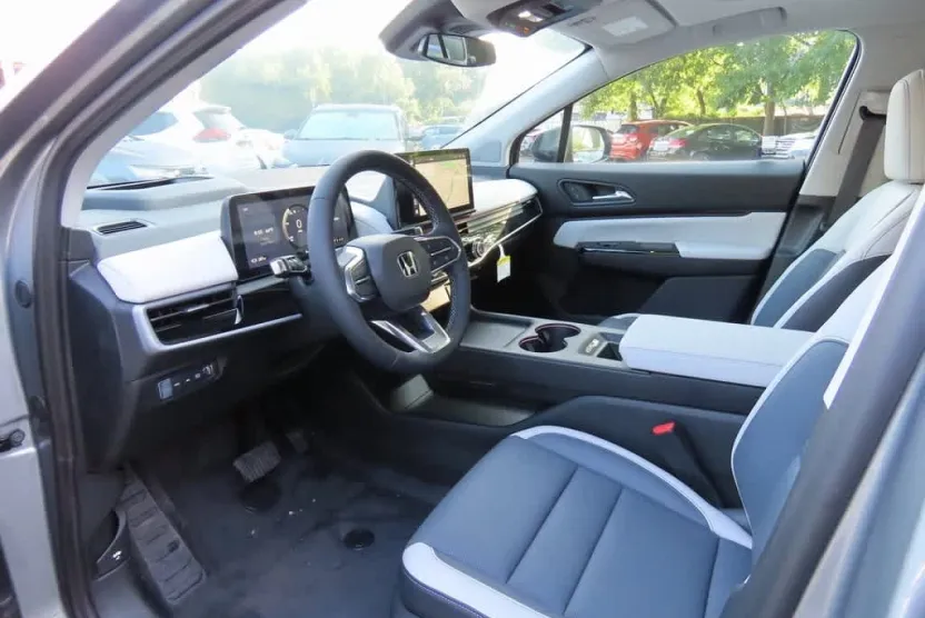 2025 Honda Prologue Elite photo 1