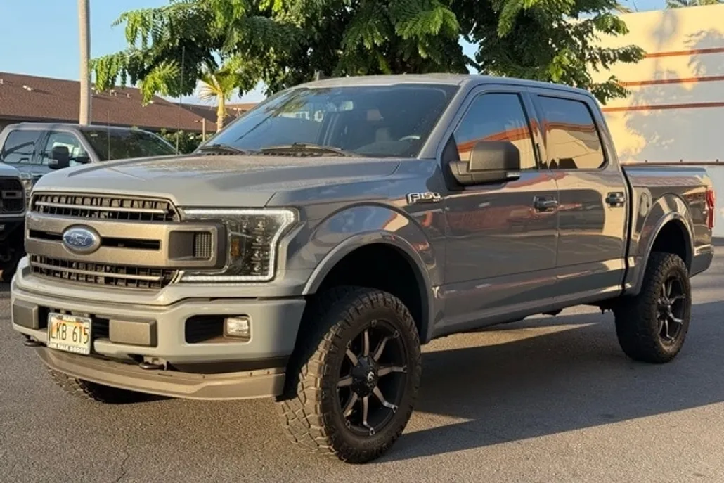 2019 Ford F-150 XLT photo 1