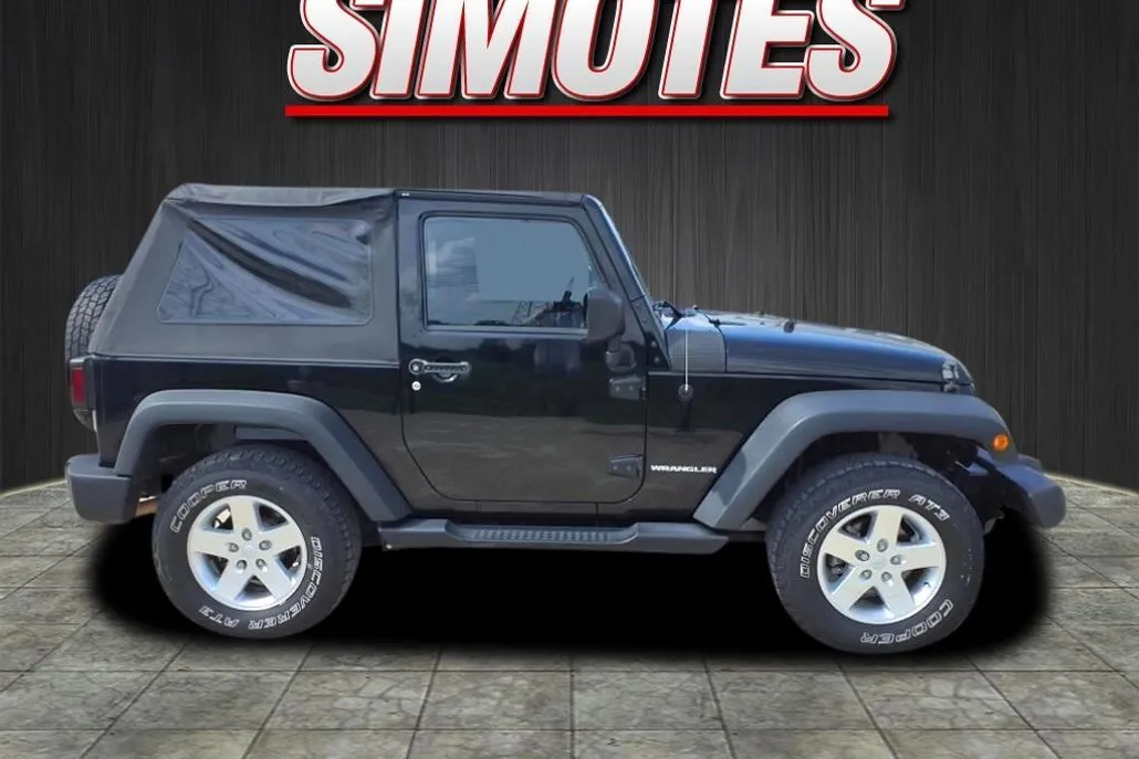 2013 Jeep Wrangler Sport photo 1