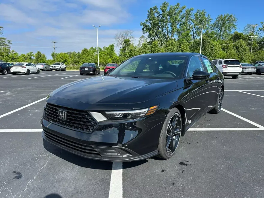2025 Honda Accord Hybrid Sport photo 1