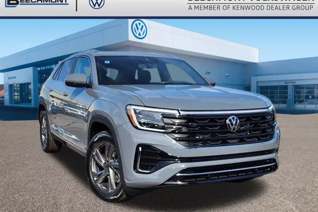 2024 Volkswagen Atlas Cross Sport SEL R-Line photo 1