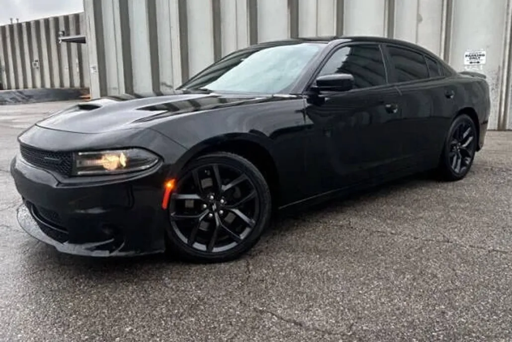 2021 Dodge Charger R/T photo 1