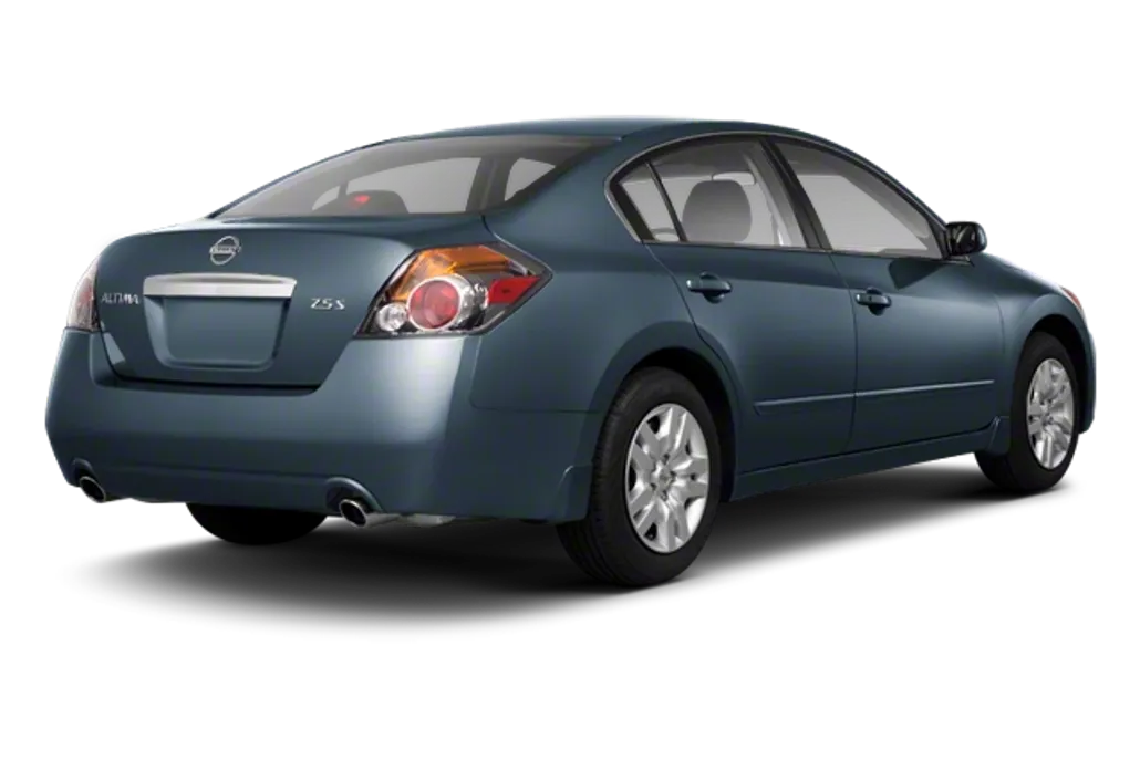 2010 Nissan Altima 2.5 S photo 1