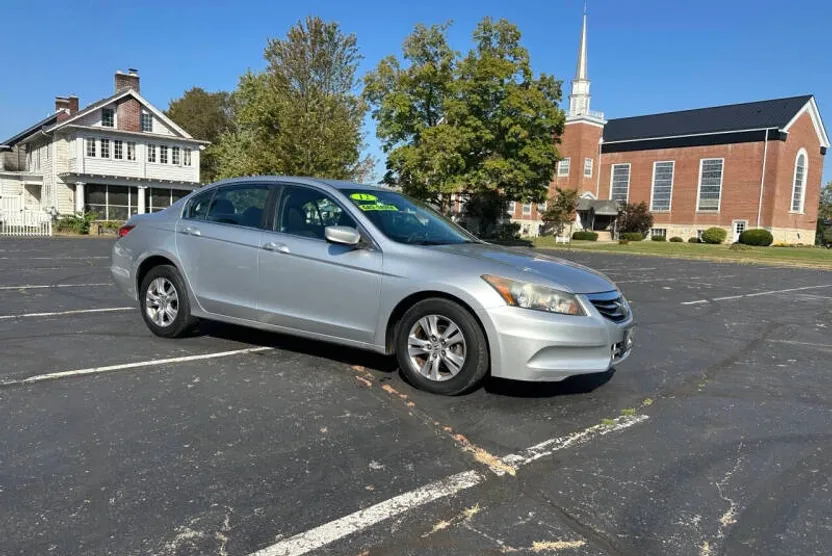 2012 Honda Accord LX-P photo 1