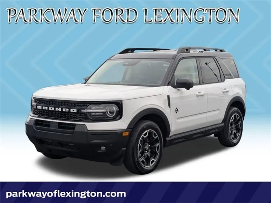2025 Ford Bronco Sport Outer Banks photo 1