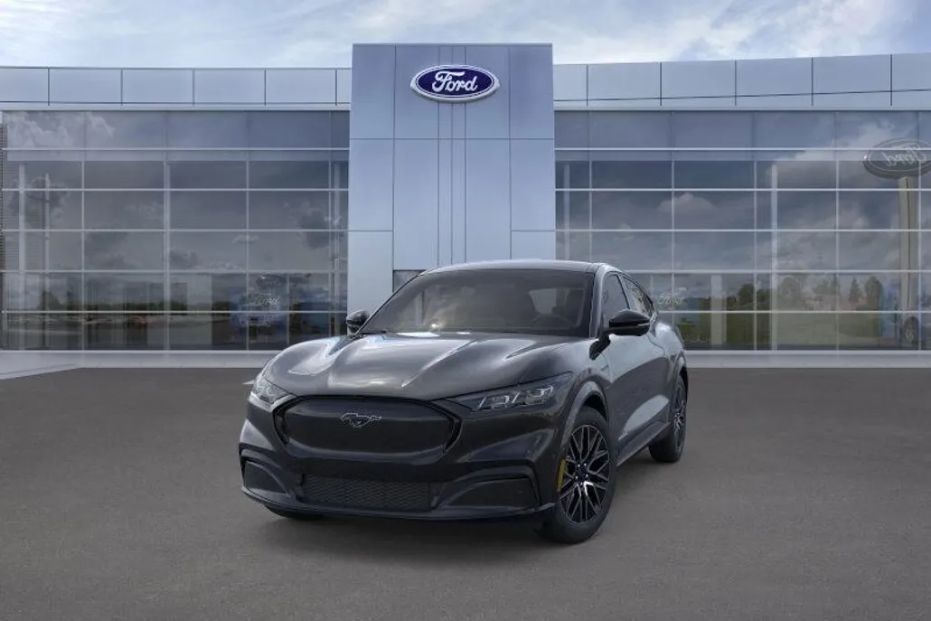 2025 Ford Mustang Mach-E Premium photo 1
