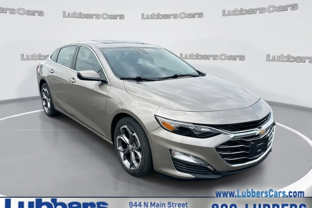 2024 Chevrolet Malibu 1LT photo 1