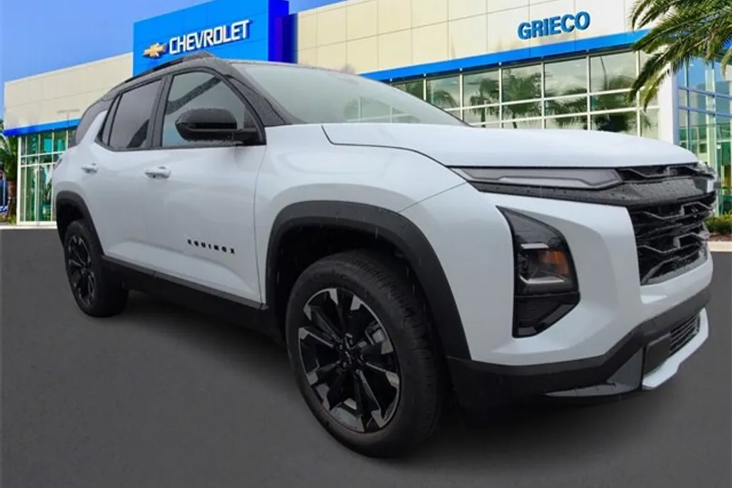 2026 Chevrolet Equinox RS photo 1