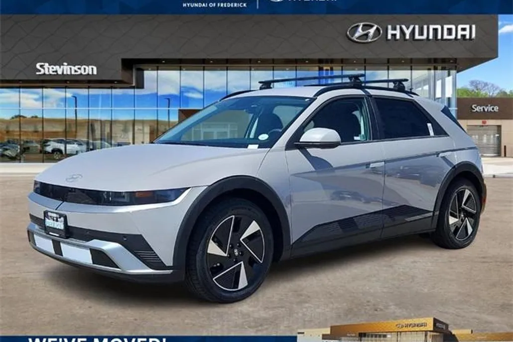2025 Hyundai Ioniq 5 SEL photo 1