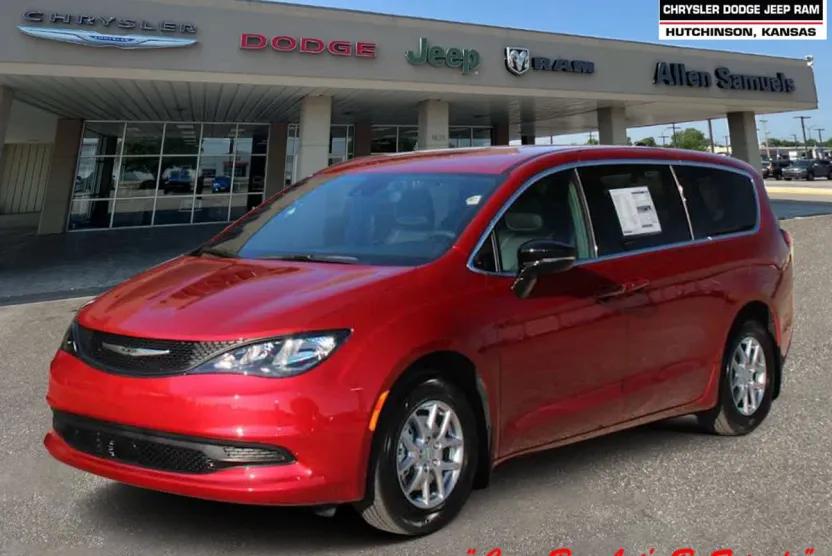 2025 Chrysler Voyager LX photo 1