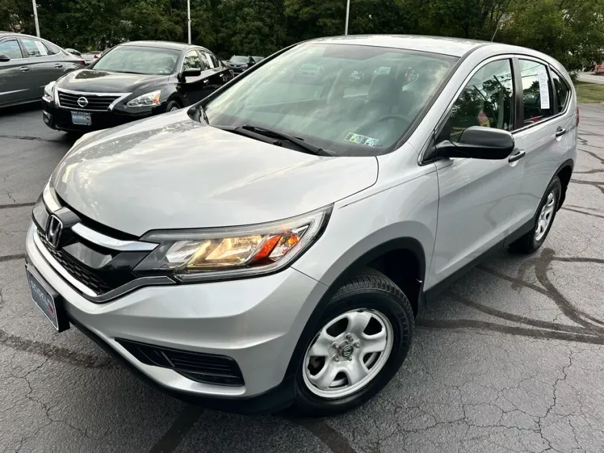 2016 Honda CR-V LX photo 1
