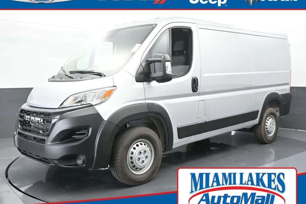 2025 Ram ProMaster 1500 Tradesman photo 1