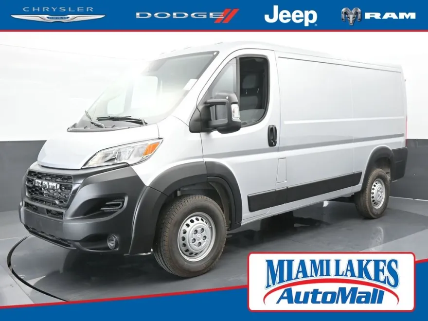 2025 Ram ProMaster 1500 Tradesman photo 1