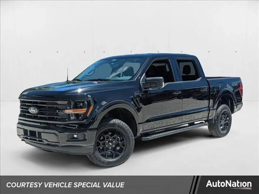 2025 Ford F-150 XLT photo 1