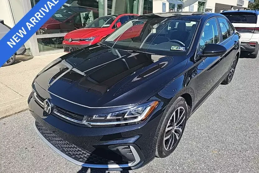 2025 Volkswagen Jetta 1.5T SE photo 1