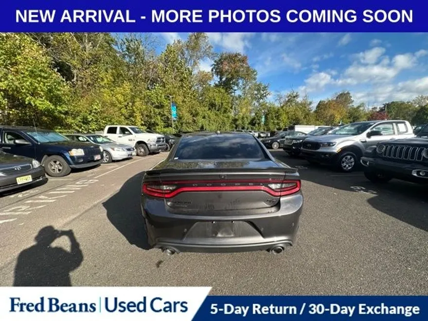 2022 Dodge Charger R/T photo 2