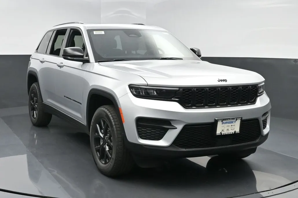 2025 Jeep Grand Cherokee Altitude X photo 1