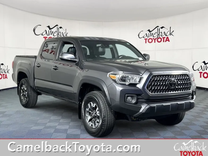 2019 Toyota Tacoma TRD Off-Road photo 1