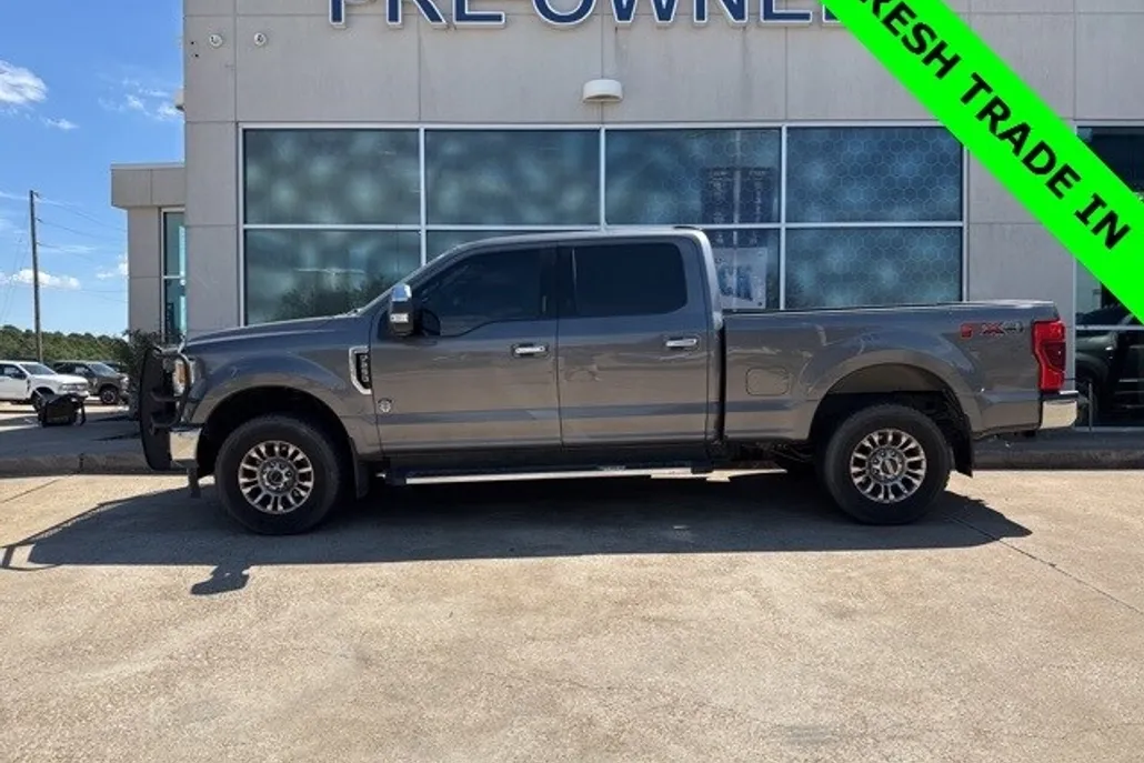 2021 Ford F-250 photo 1