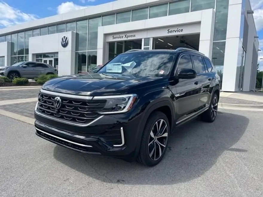 2025 Volkswagen Atlas SEL Premium R-Line photo 1